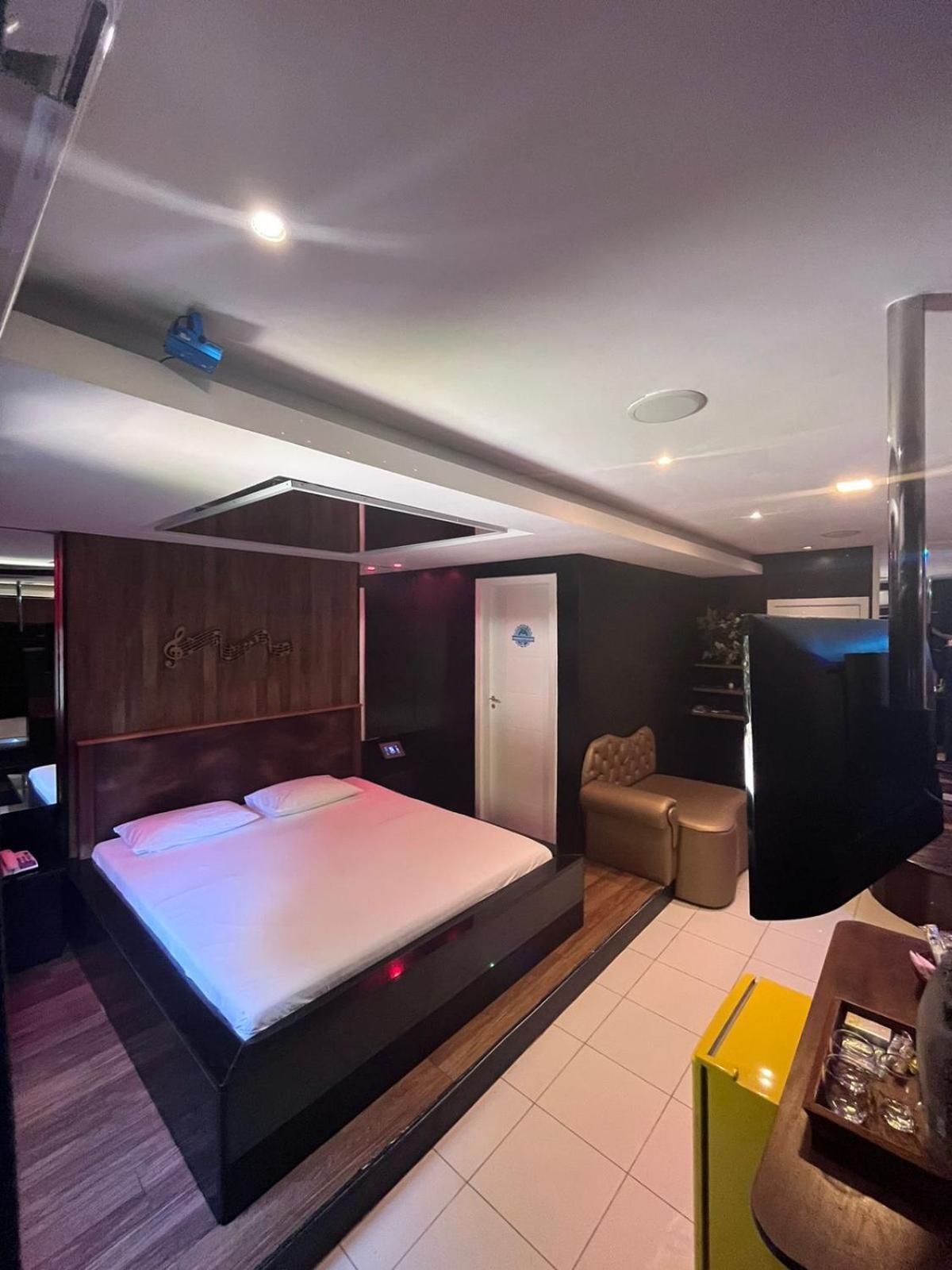 Bora Bora Motel Σαλβαντόρ Εξωτερικό φωτογραφία