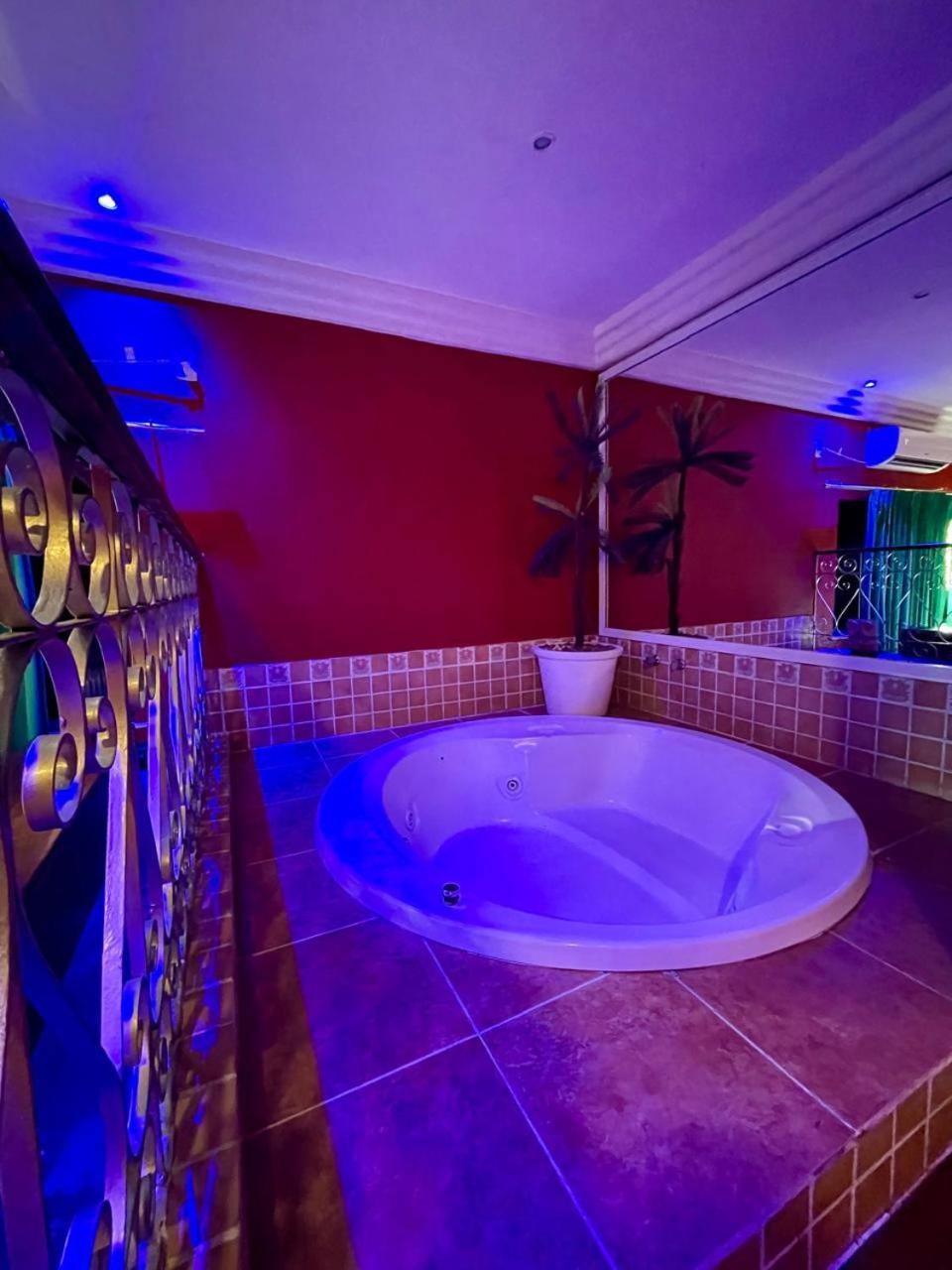 Bora Bora Motel Σαλβαντόρ Εξωτερικό φωτογραφία